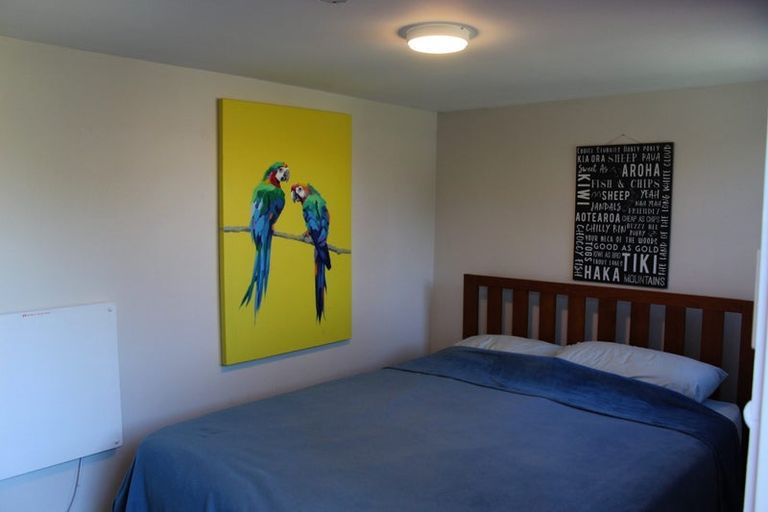 Photo of property in 132 Pacific Road, North New Brighton, Christchurch, 8083