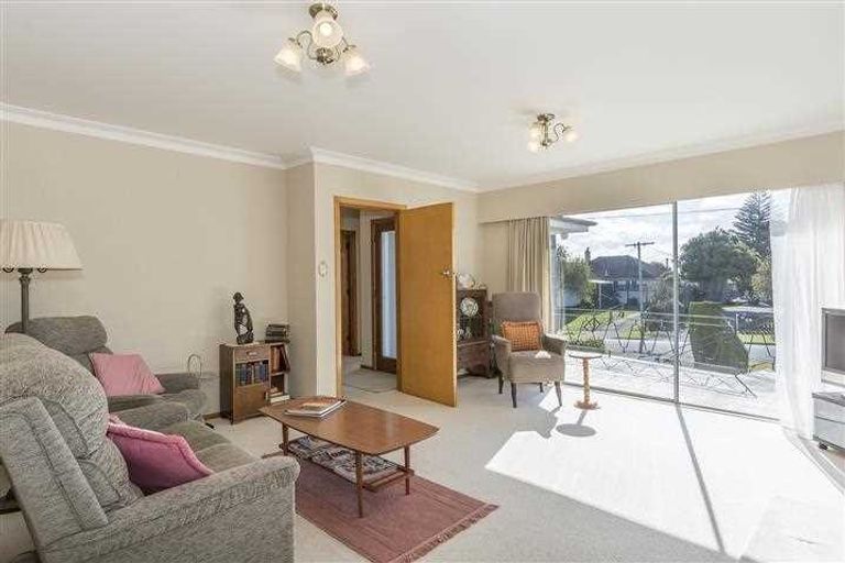 Photo of property in 32 Alverstoke Road, Parkvale, Tauranga, 3112