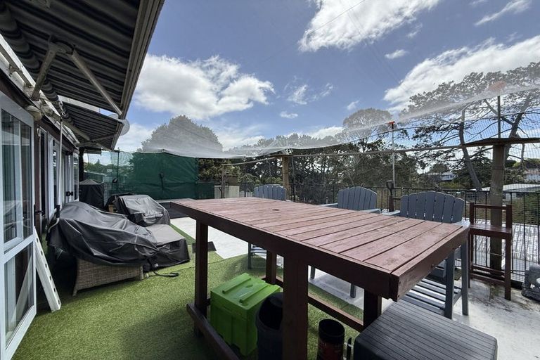 Photo of property in 27 Glendene Avenue, Glendene, Auckland, 0602