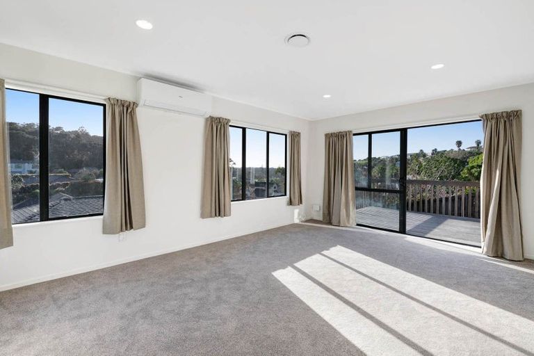 Photo of property in 14b Kestrel Heights, Arkles Bay, Whangaparaoa, 0932
