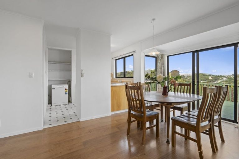 Photo of property in 84 Mercury Way, Whitby, Porirua, 5024