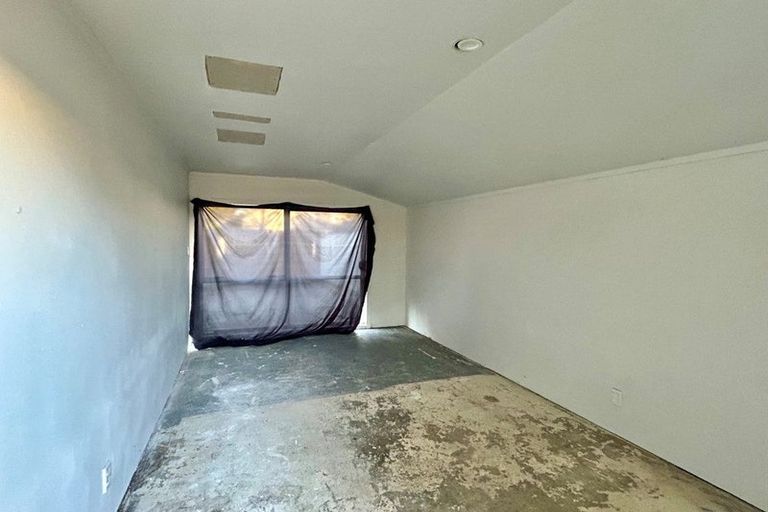 Photo of property in 2 Seddon Crescent, Marewa, Napier, 4110