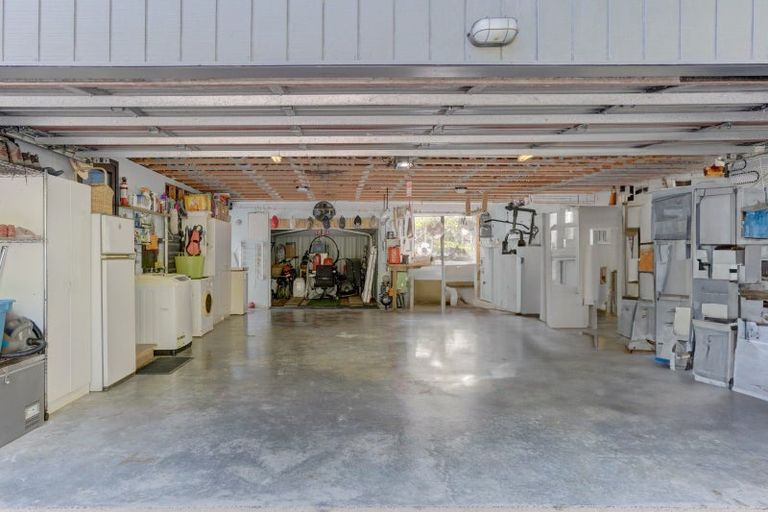 Photo of property in 1073 Paihia Road, Opua, 0200