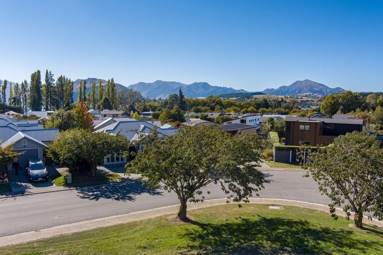 Photo of property in 22 Hyland Street, Wanaka, 9305