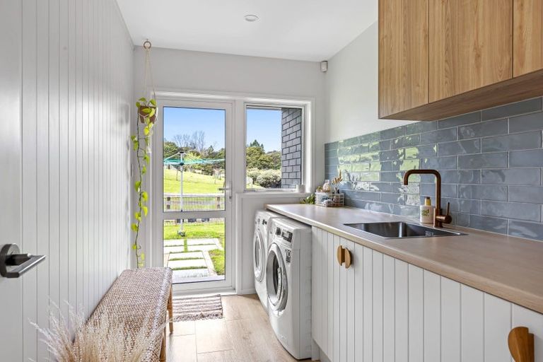 Photo of property in 1166 Weranui Road, Wainui, Silverdale, 0994