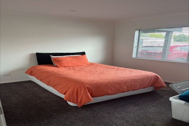 Photo of property in 2966 State Highway 2, Waipukurau, 4281