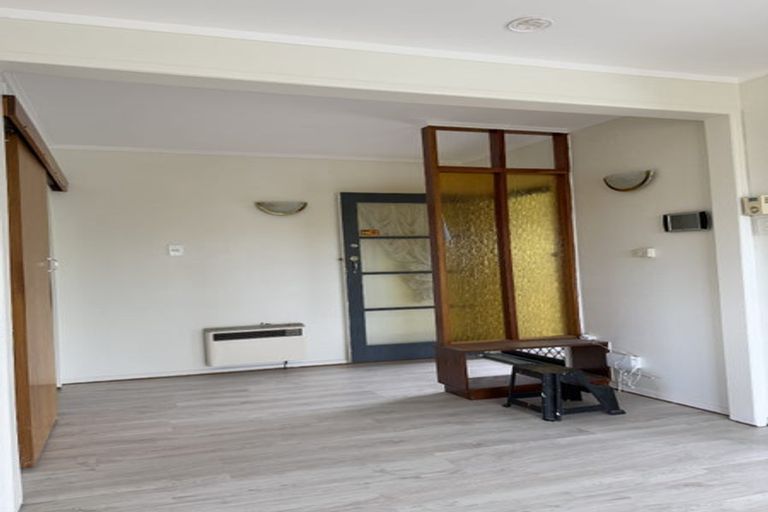 Photo of property in 7 Hilling Street, Titirangi, Auckland, 0604