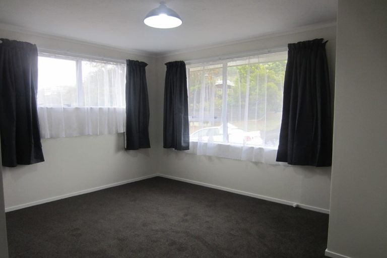 Photo of property in 37 Cambrian Street, Churton Park, Wellington, 6037