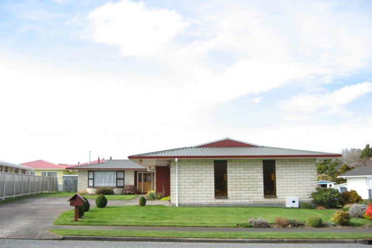 Photo of property in 20 Margaret Street, Stratford, 4332