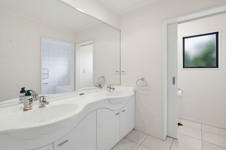 Photo of property in 26 Russell Robertson Drive, Havelock North, 4130