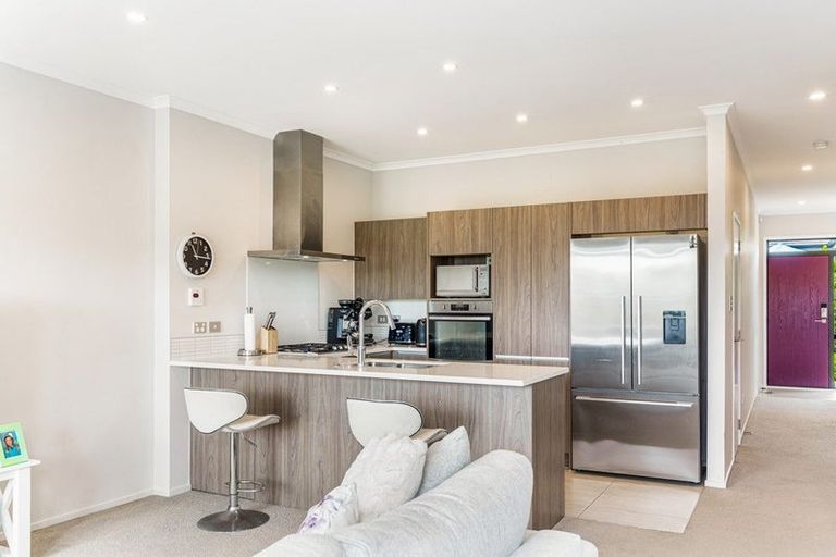 Photo of property in 12b Dida Park Drive, Kumeu, 0810