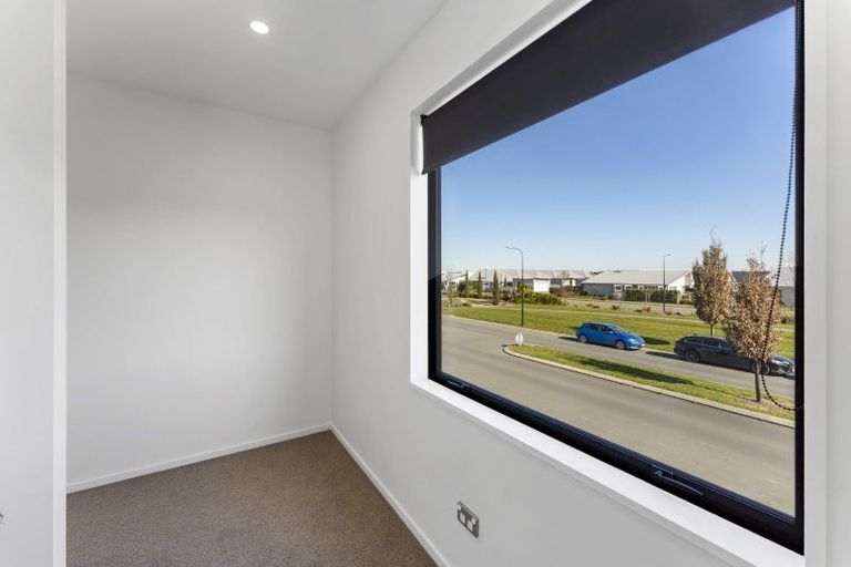 Photo of property in 83 Faringdon Boulevard, Rolleston, 7615