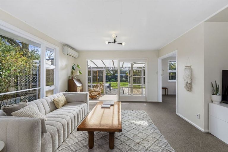 Photo of property in 196 Cashmere Road, Hoon Hay, Christchurch, 8025