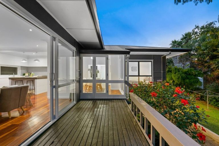 Photo of property in 70 Darraghs Road, Brookfield, Tauranga, 3110