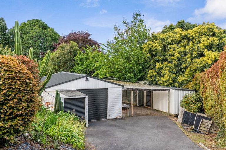Photo of property in 14 Wade Place, Welcome Bay, Tauranga, 3175