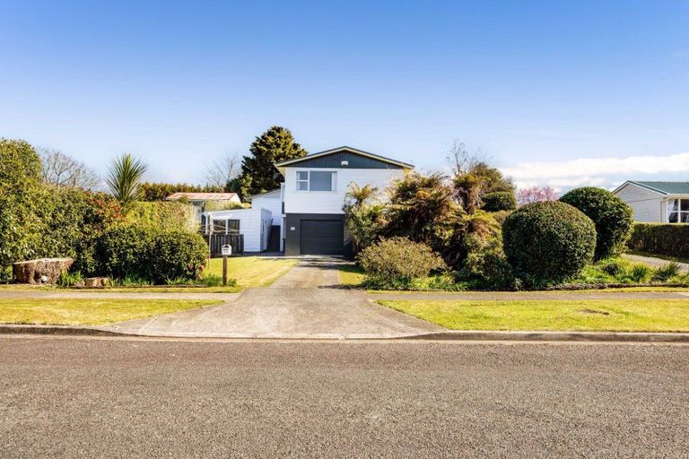 Photo of property in 34 Maire Street, Inglewood, 4330