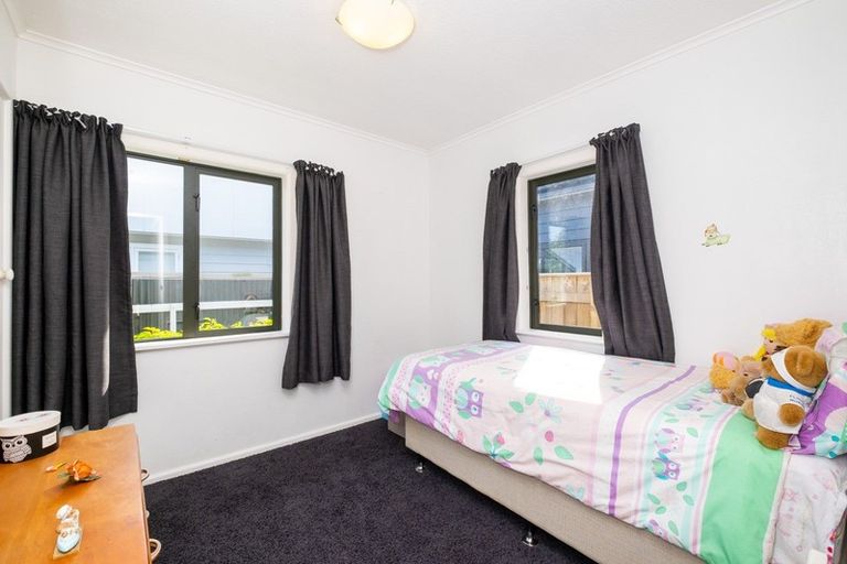 Photo of property in 22 Elbourne Street, Taradale, Napier, 4112