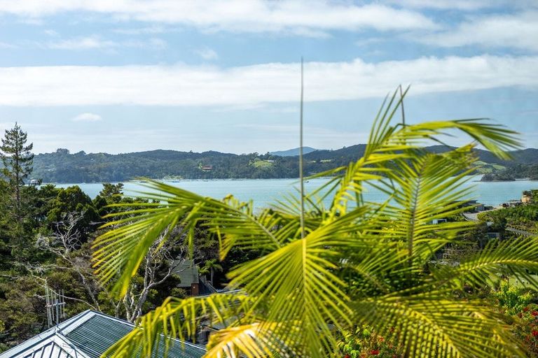 Photo of property in 21 Joyces Road, Paihia, 0200