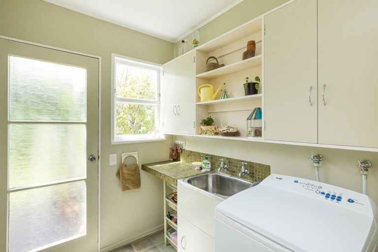 Photo of property in 15 Pirinoa Street, Feilding, 4702