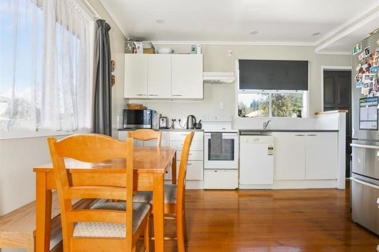Photo of property in 12 Haynes Crescent, Sunnybrook, Rotorua, 3015