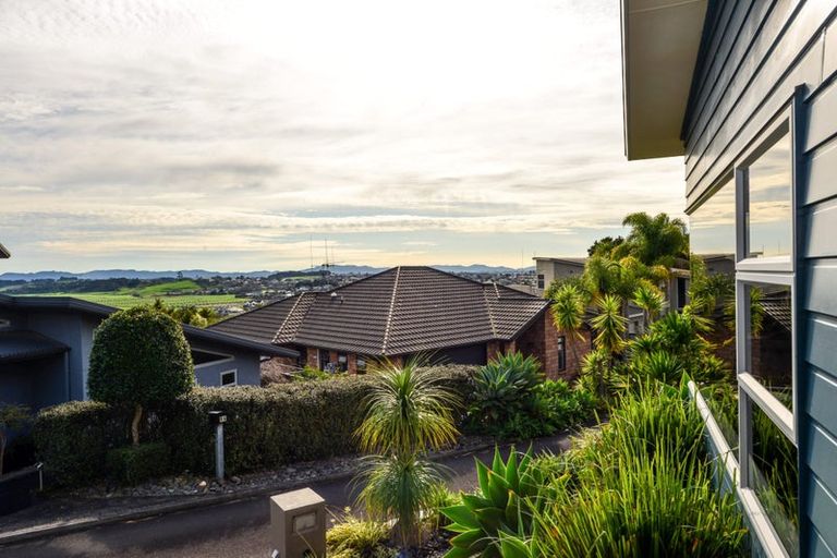 Photo of property in 7 Greenfield Drive, Western Heights, Hamilton, 3200