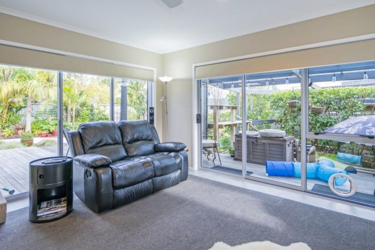 Photo of property in 80 Kupe Drive, Whitianga, 3510