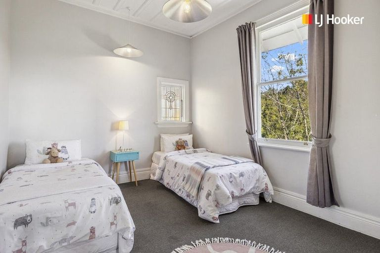 Photo of property in 52 Sutherland Street, Dunedin Central, Dunedin, 9016