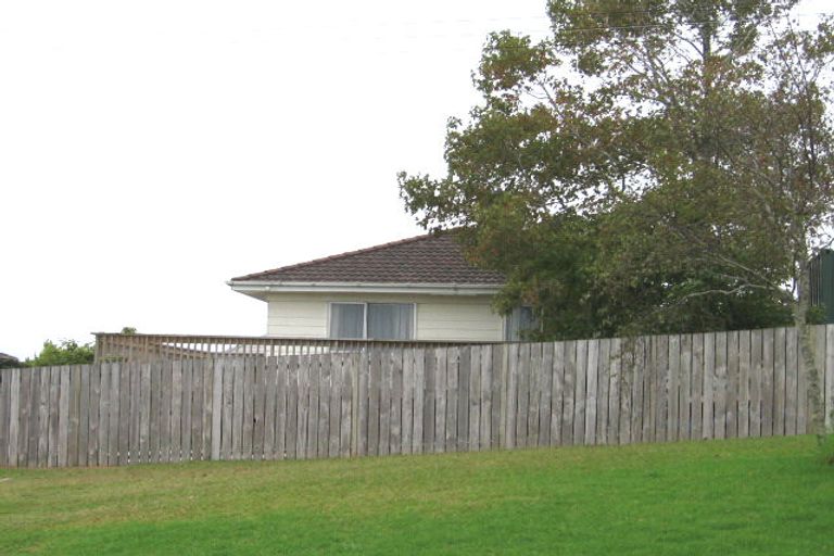 Photo of property in 459 Don Buck Road, Massey, Auckland, 0614