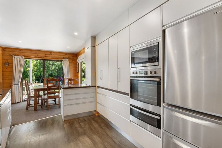 Photo of property in 90 Wirihana Road, Hawera, 4674