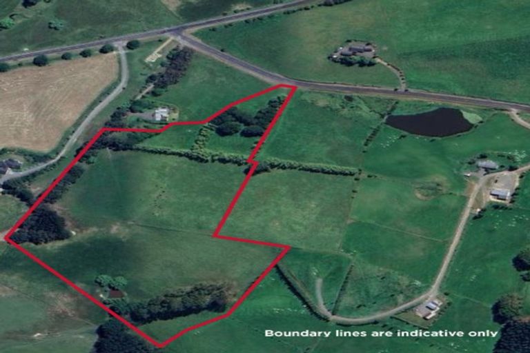 Photo of property in 12 Homewood Road, Waipawa, 4277