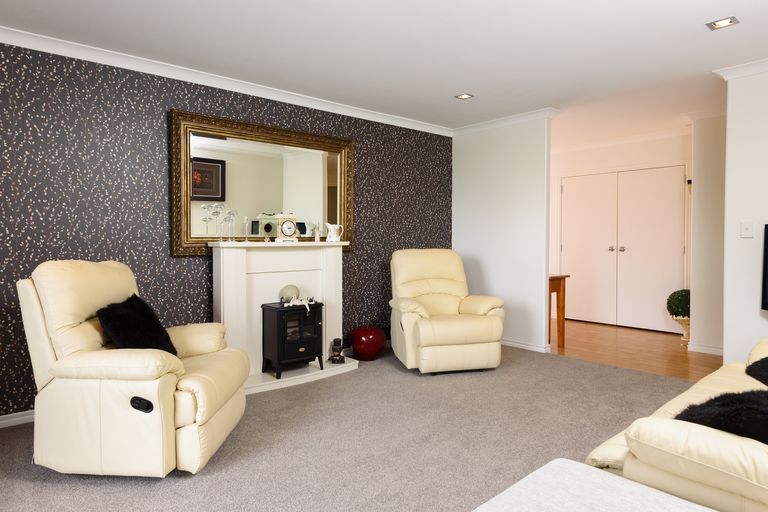 Photo of property in 9r Roger Guy Place, Welcome Bay, Tauranga, 3175