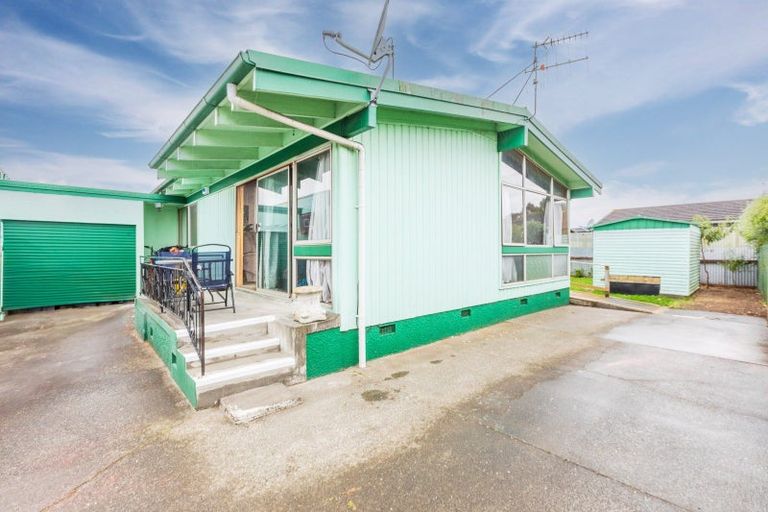 Photo of property in 4b Leicester Avenue, Tamatea, Napier, 4112