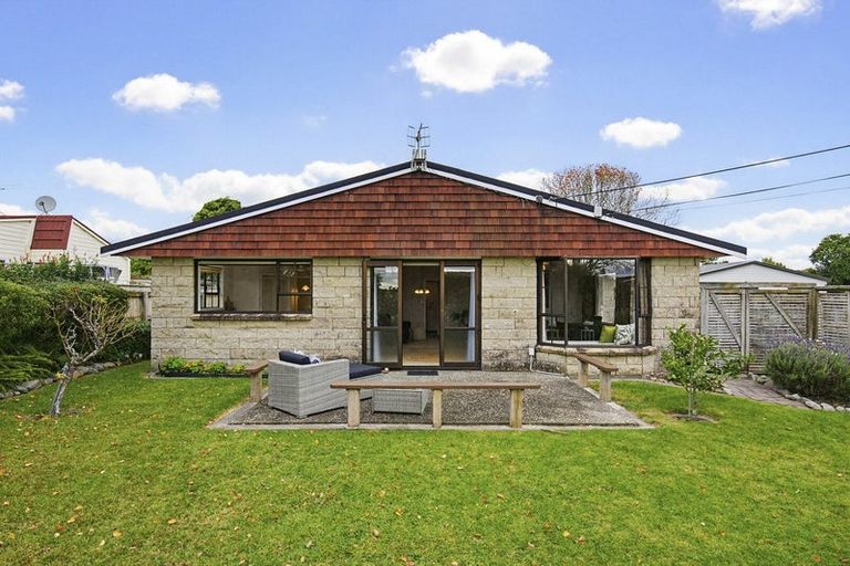 Photo of property in 38 Rimu Street, Waikanae, 5036