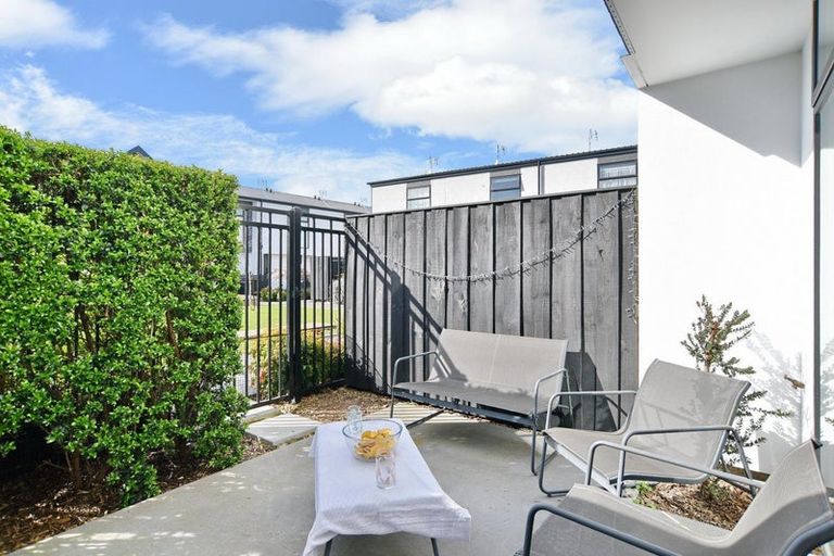 Photo of property in 3/8 New Brighton Road, Shirley, Christchurch, 8061
