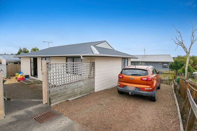 Photo of property in 27 Rakino Avenue, Manly, Whangaparaoa, 0930