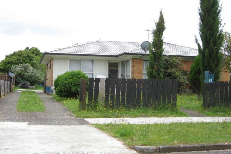 Photo of property in 19 Holland Street, Pukekohe, 2120
