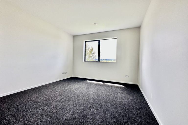 Photo of property in 12a Ahunga Road, Karaka, Papakura, 2113