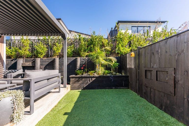 Photo of property in 63 Podgora Avenue, Huapai, Kumeu, 0810