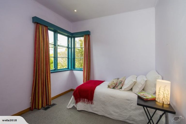 Photo of property in 22 Fraser Avenue, Johnsonville, Wellington, 6037