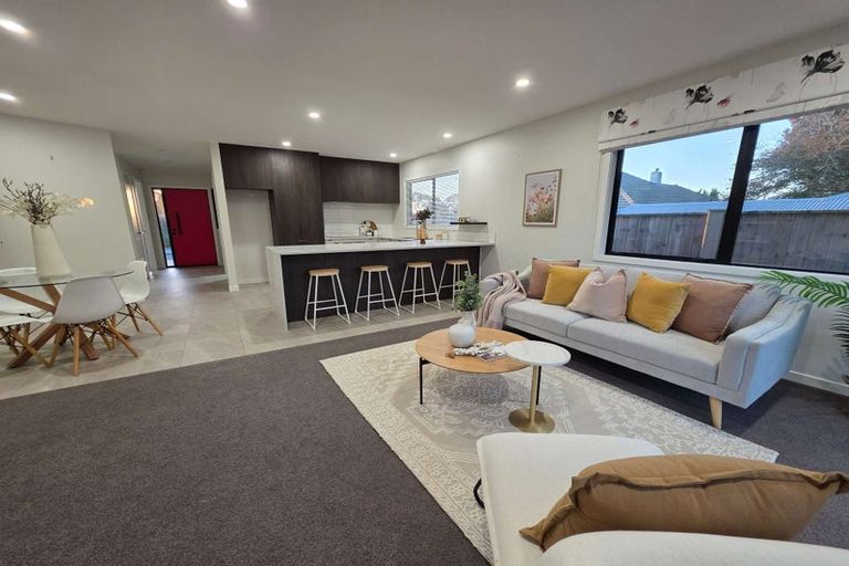 Photo of property in 108d Weraroa Road, Levin, 5510