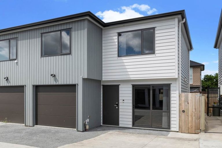 Photo of property in 8c Kent Road, Manurewa, Auckland, 2102