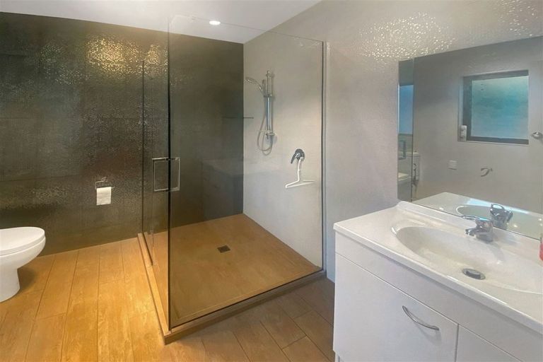 Photo of property in 186 Linwood Avenue, Linwood, Christchurch, 8011