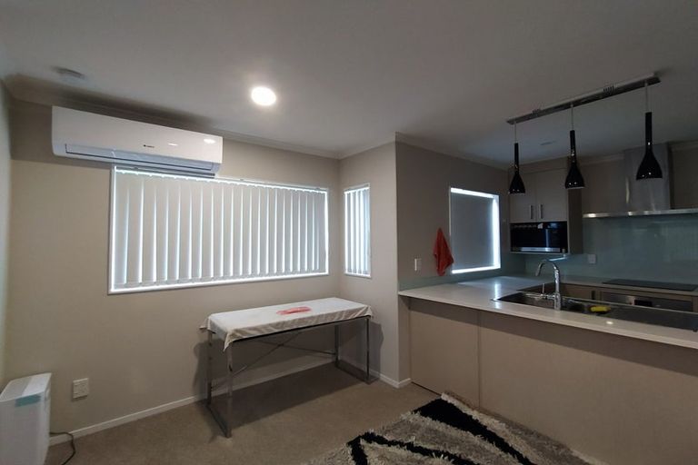 Photo of property in 57 Tribute Loop, Takanini, 2112