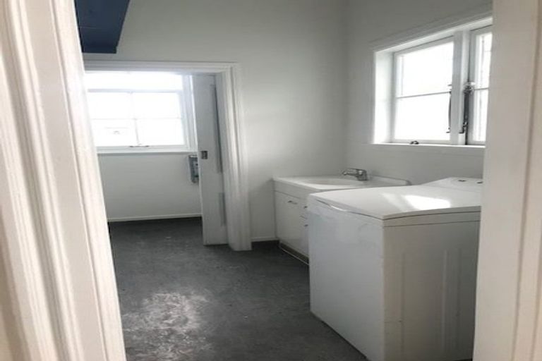 Photo of property in 239u1 Adelaide Road, Newtown, Wellington, 6021