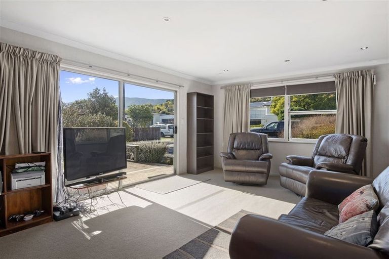 Photo of property in 3 Mason Place, Richmond, 7020