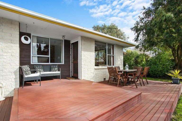 Photo of property in 85 Cutts Road, Russley, Christchurch, 8042