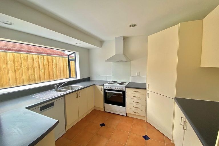 Photo of property in 186 Henderson Valley Road, Henderson, Auckland, 0612