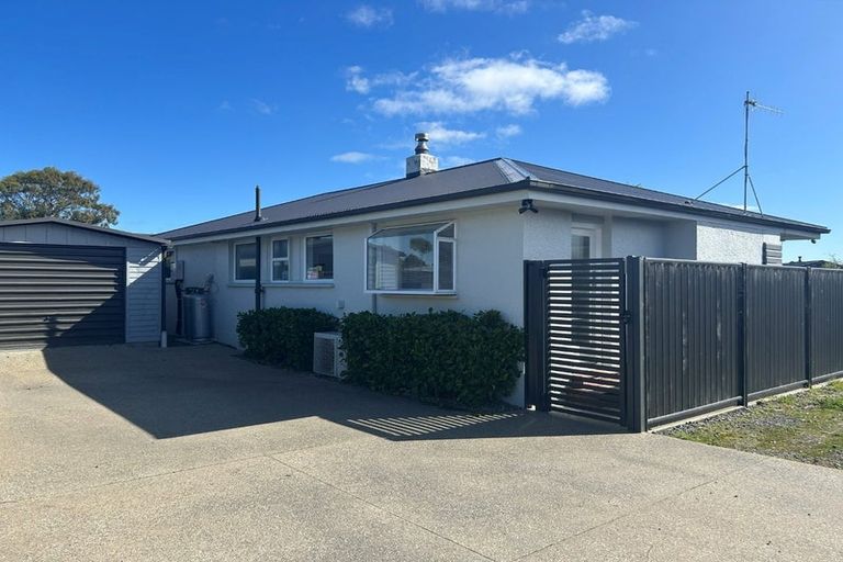 Photo of property in 16a Pine Crescent, Hargest, Invercargill, 9810