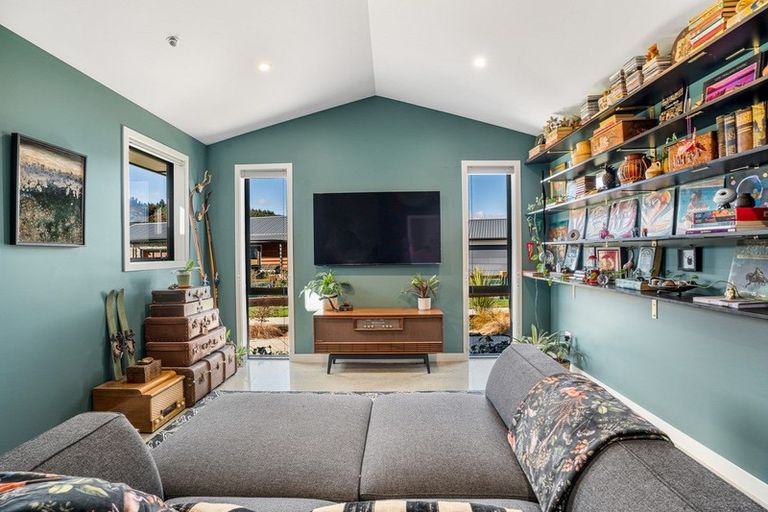 Photo of property in 89 Infinity Drive, Wanaka, 9305