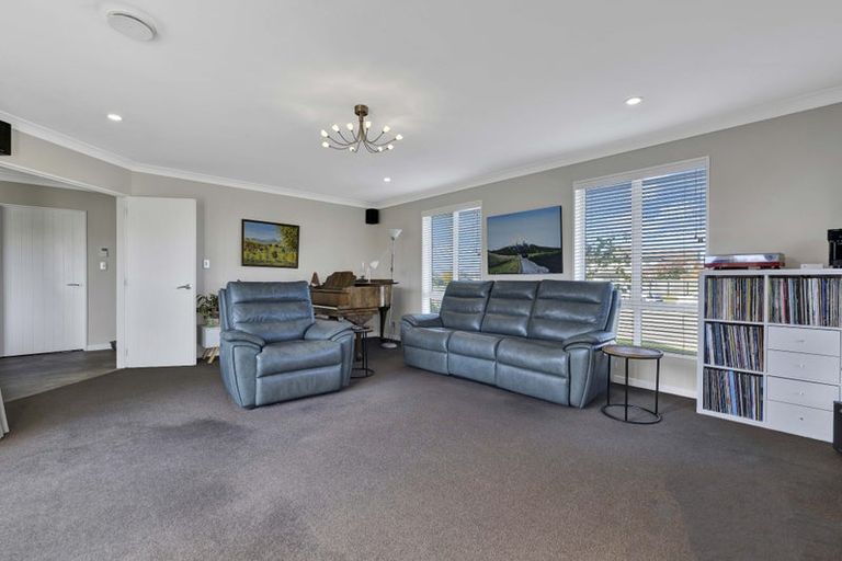 Photo of property in 46 Acacia Avenue, Rangiora, 7400